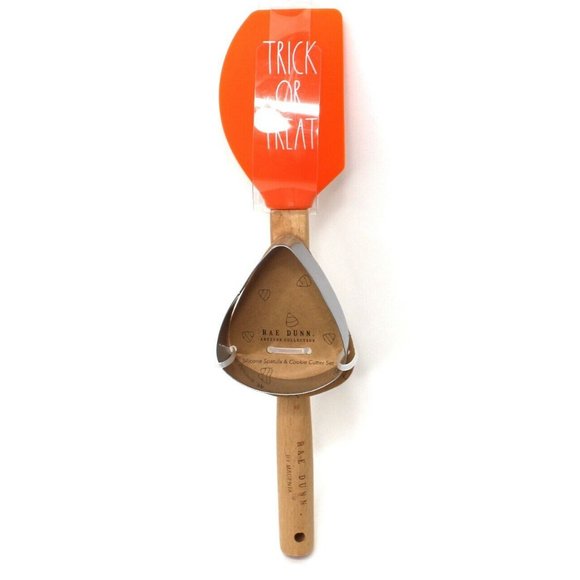 Rae Dunn Spatula Cookie Cutter Baking Orange Holiday Autumn Trick Or Treat - Picture 1 of 3